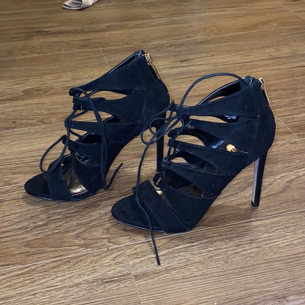 Size 6 Madden Girl Lace up black pumps 4” heels